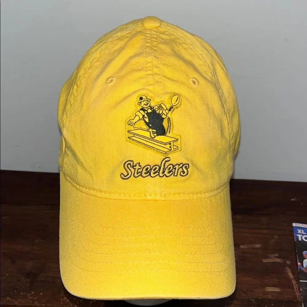 Gold Stretch Steely McBeam Pittsburgh Steelers NFL Golf Mens Reebok gear cap hat